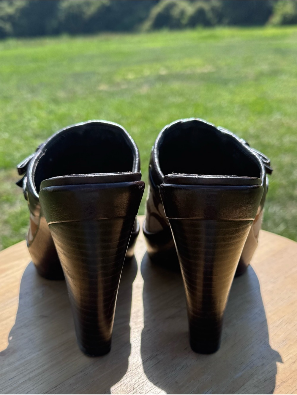 Ladies Coach Signature Canvas Brown Platform Mule Heels - Picture 5 of 10